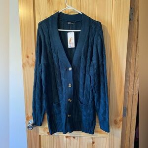 Brand new pretty garden sweater XL